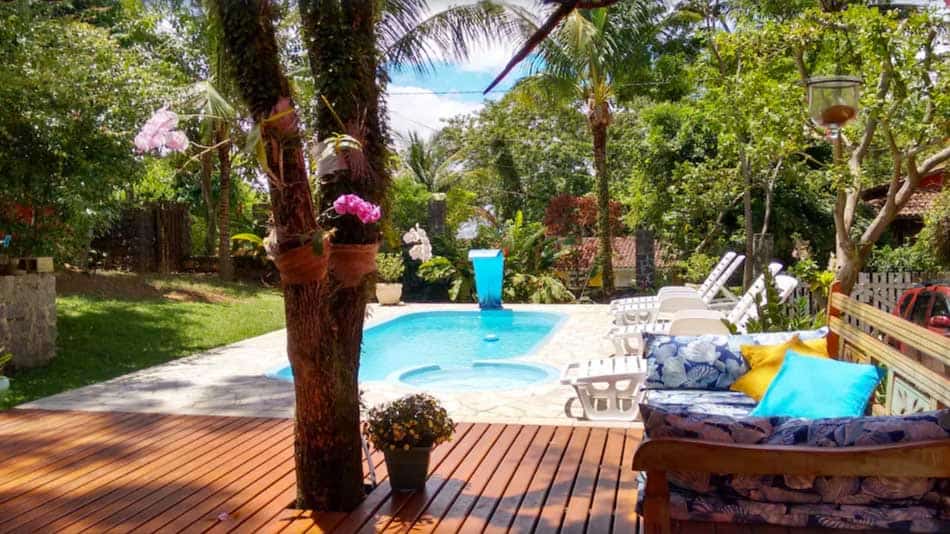 Casa para alugar em Ilhabela com piscina
