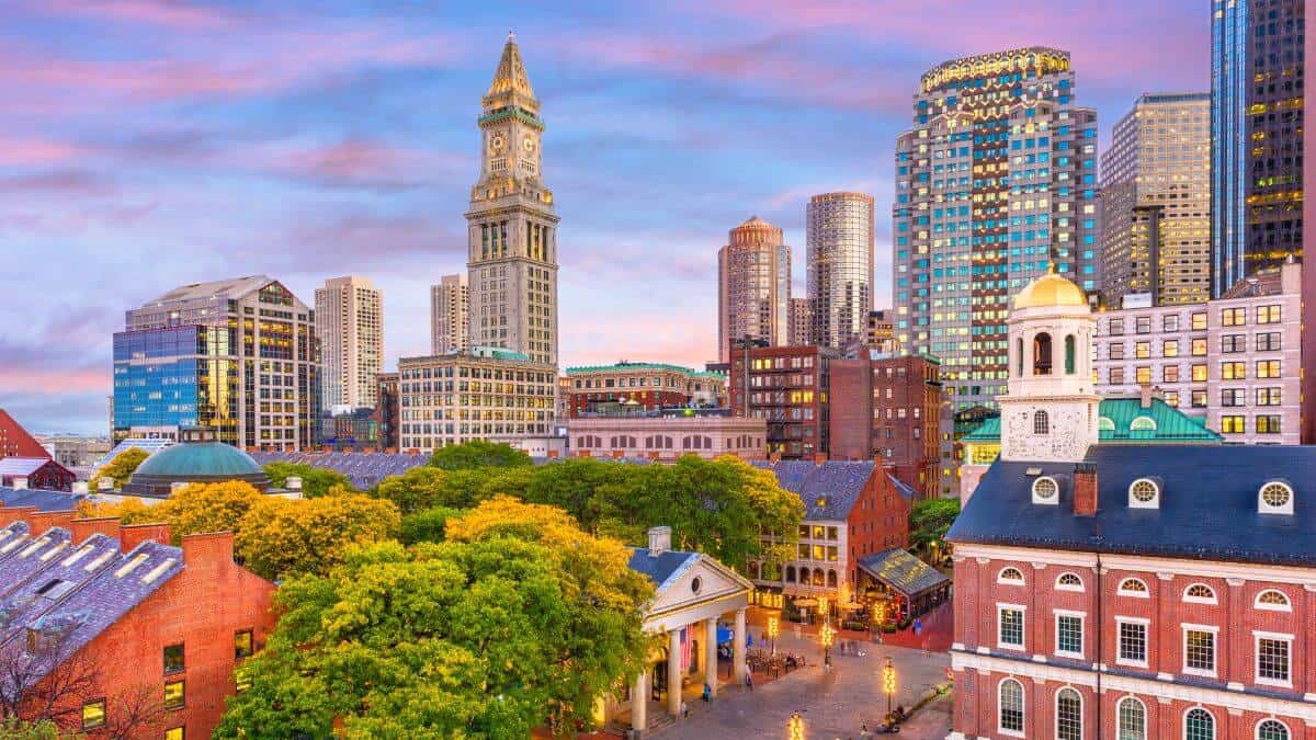 Skyline de Boston com prédios e edifícios históricos