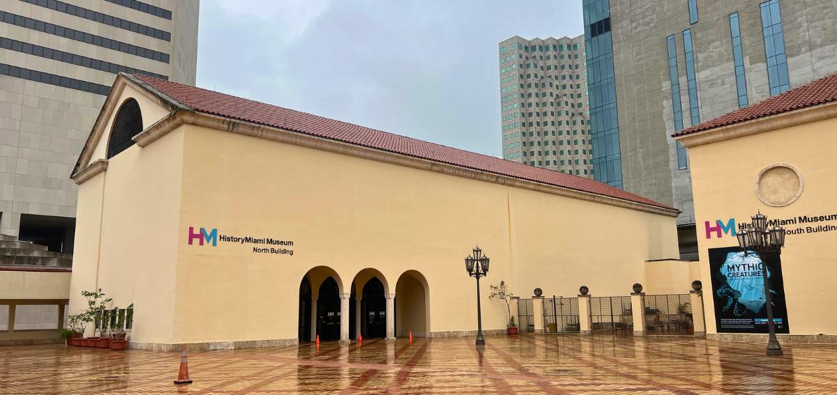 Prédios do HistoryMiami Museum